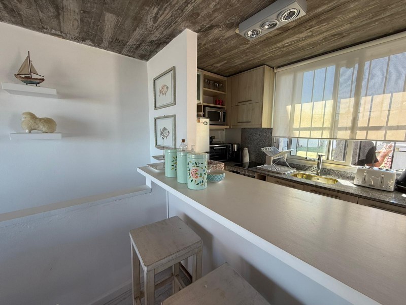 Departamento en alquiler y venta en La Barra de la ruta al mar.